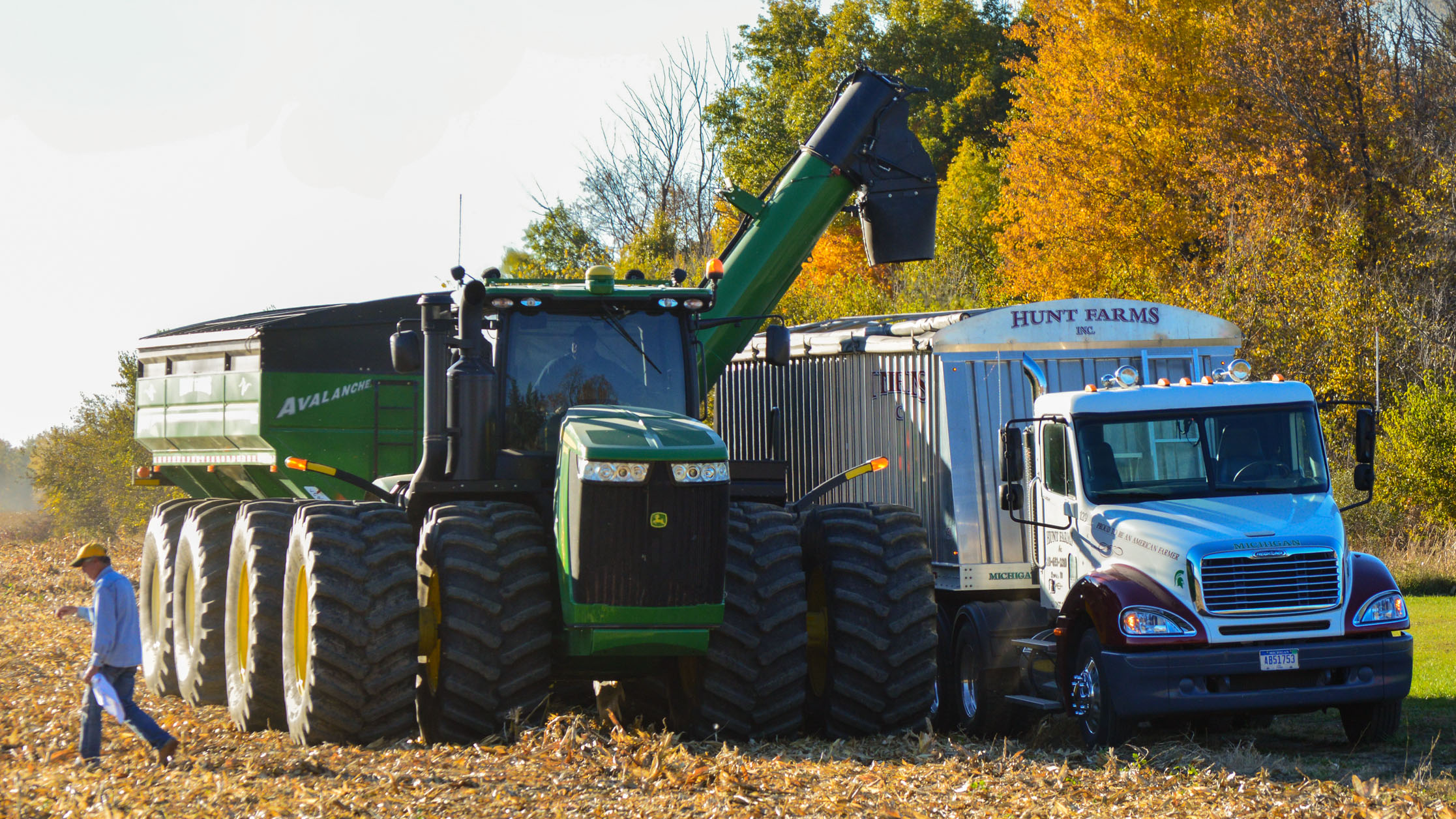 Hunt Farms harvesting corn, Genesee County, MI