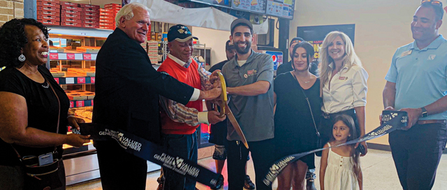 Ribbon cutting at Happy's Pizza, Flint, MI