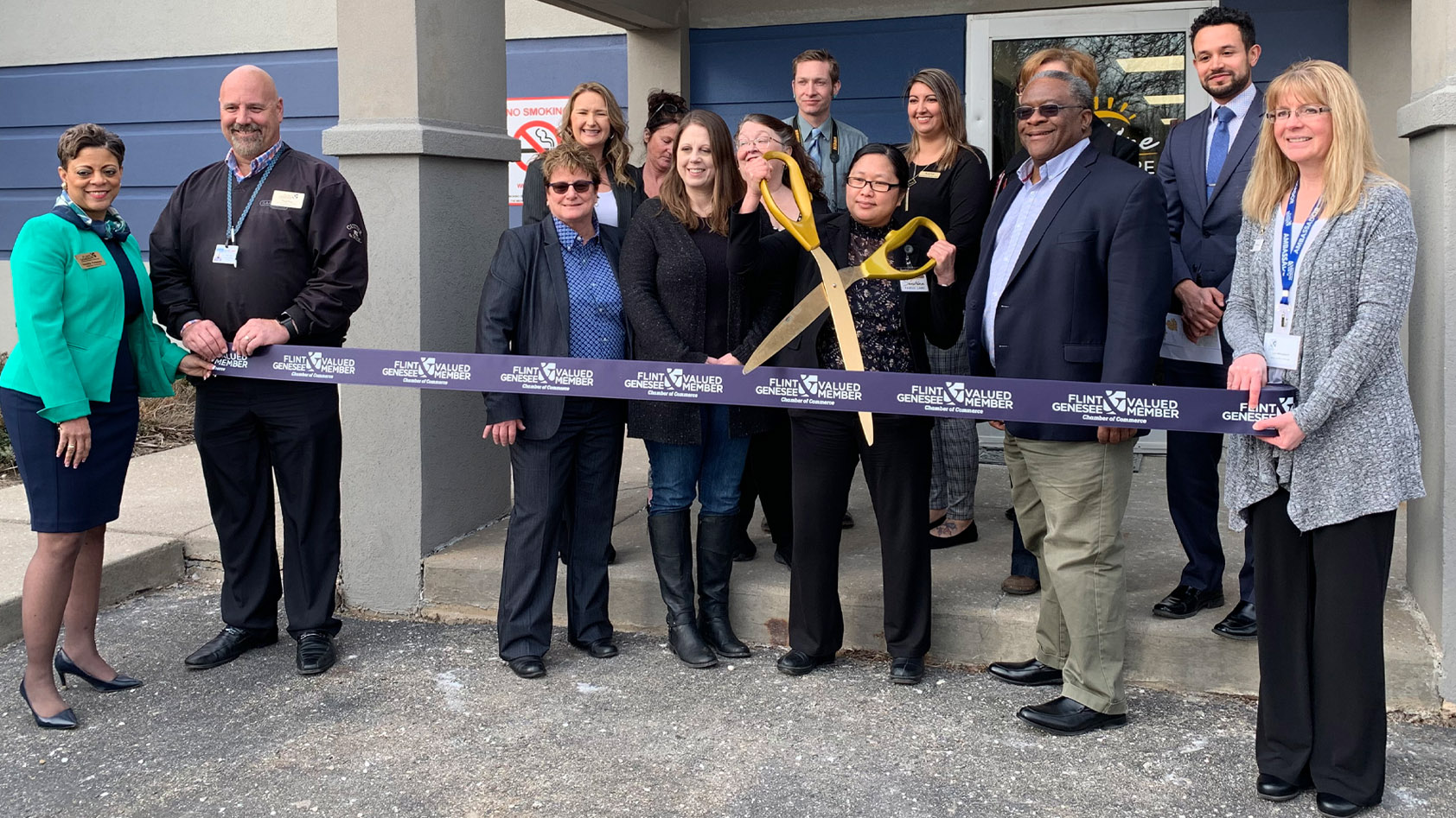 Sunshine Family Care ribbon cutting