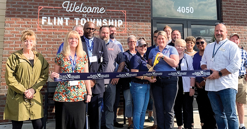 McAlister's Deli ribbon cutting on Miller Rd in Flint Twp.