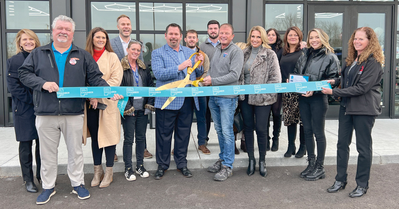 75 North Auto Sales ribbon cutting